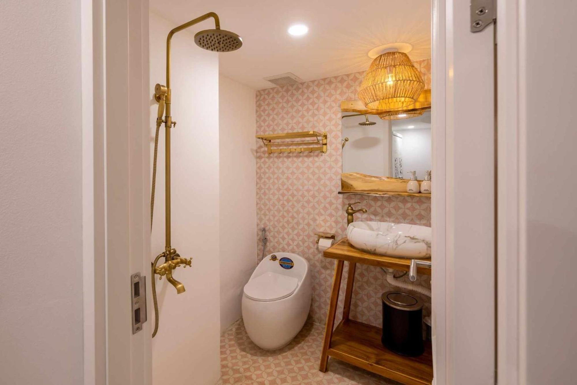 Pisces Hotel Hue Luaran gambar
